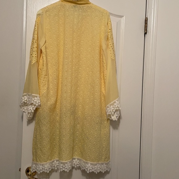 Farida Hassan Kurta - Picture 5 of 5